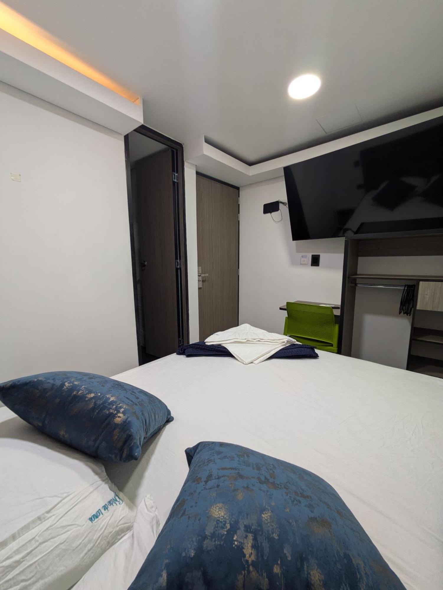 Hostel Boutique Nido De Loros Medellín Exteriör bild